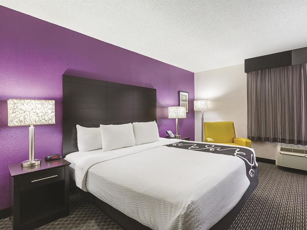 La Quinta by Wyndham Miami Lakes Bagian luar foto