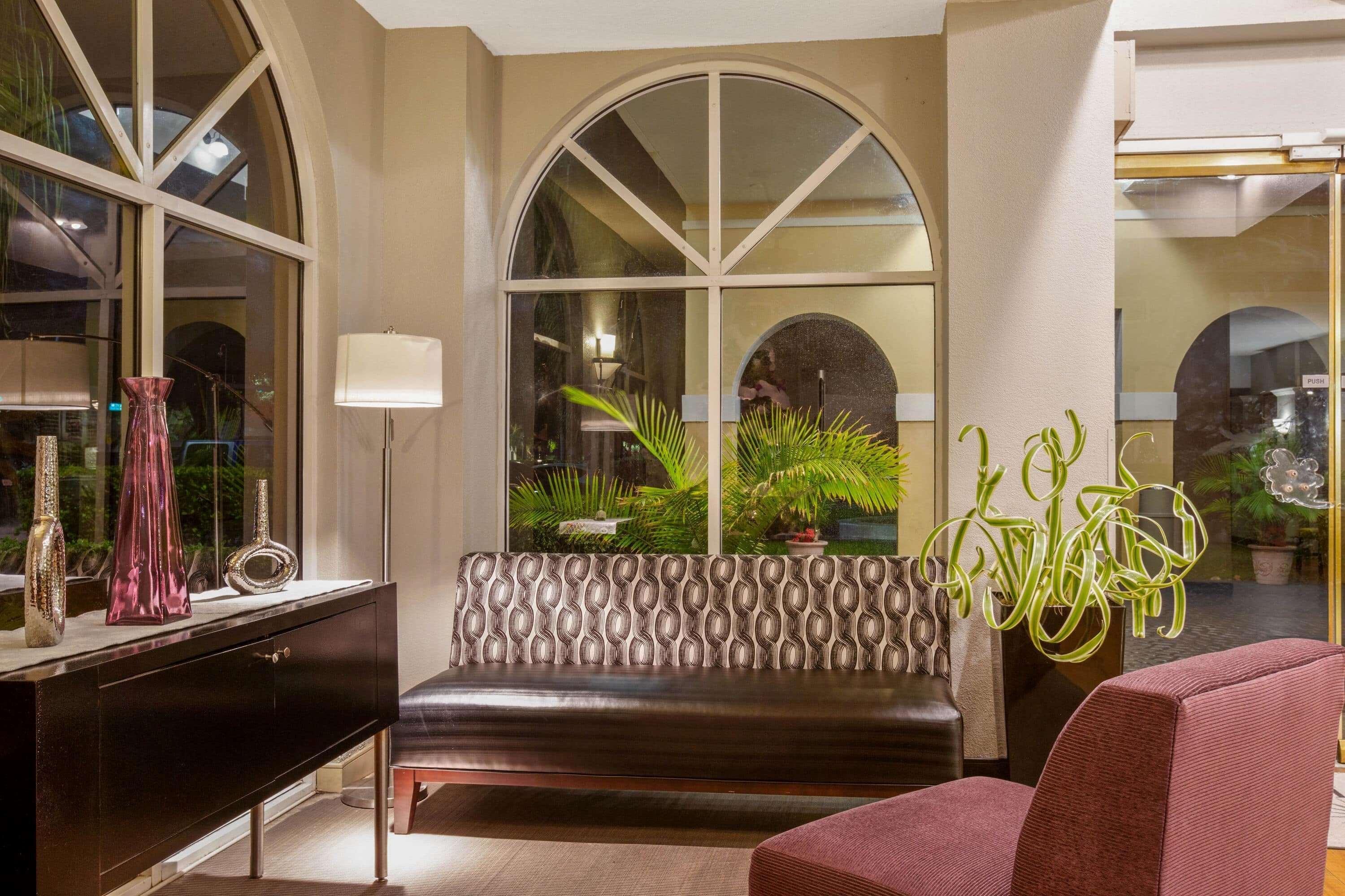 La Quinta by Wyndham Miami Lakes Bagian luar foto