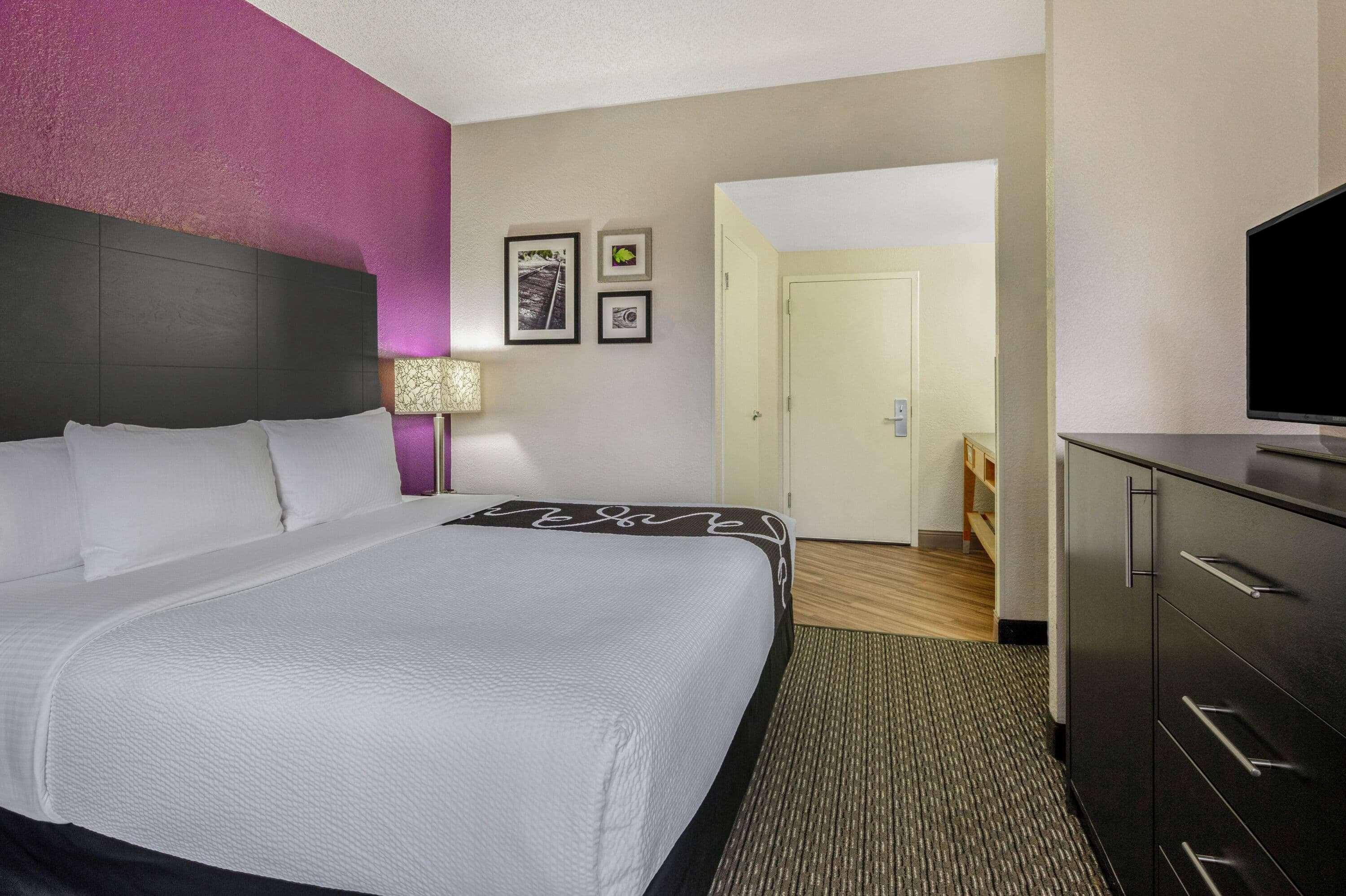 La Quinta by Wyndham Miami Lakes Bagian luar foto