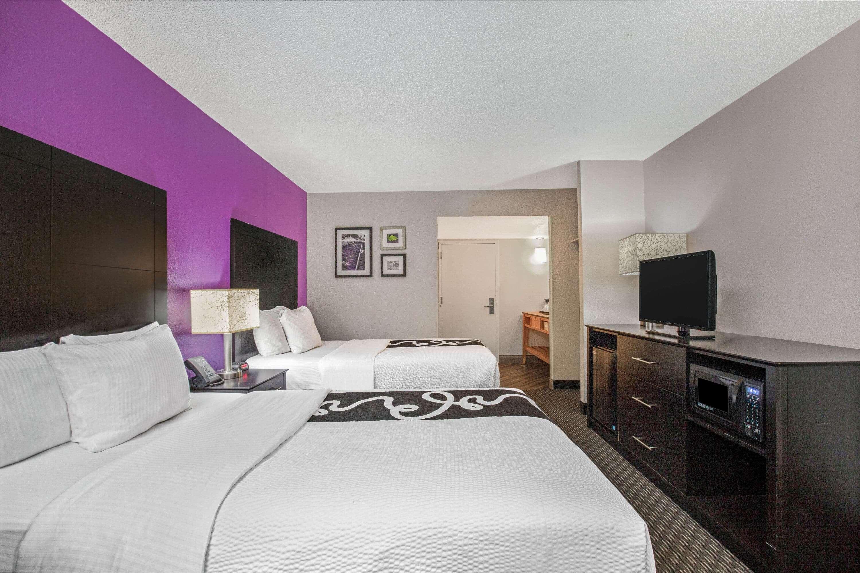 La Quinta by Wyndham Miami Lakes Bagian luar foto