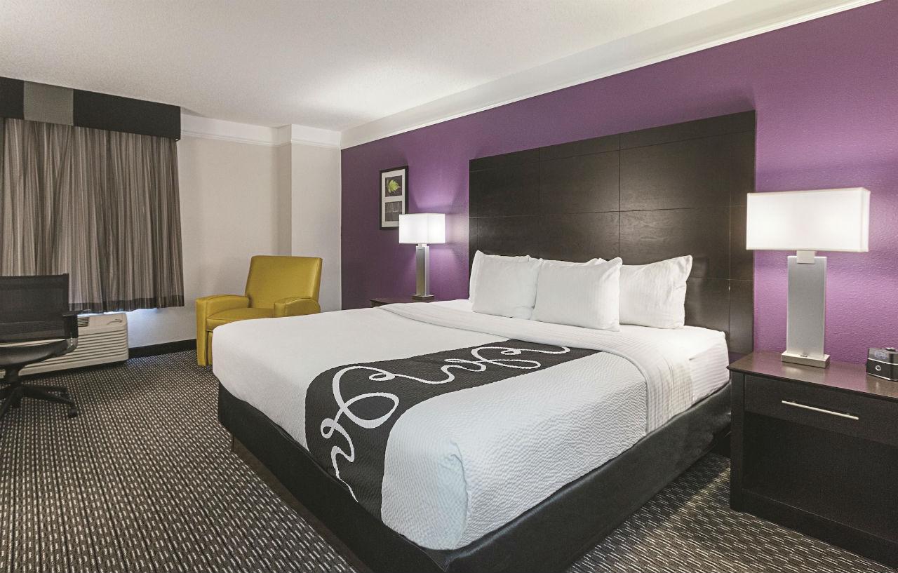 La Quinta by Wyndham Miami Lakes Bagian luar foto